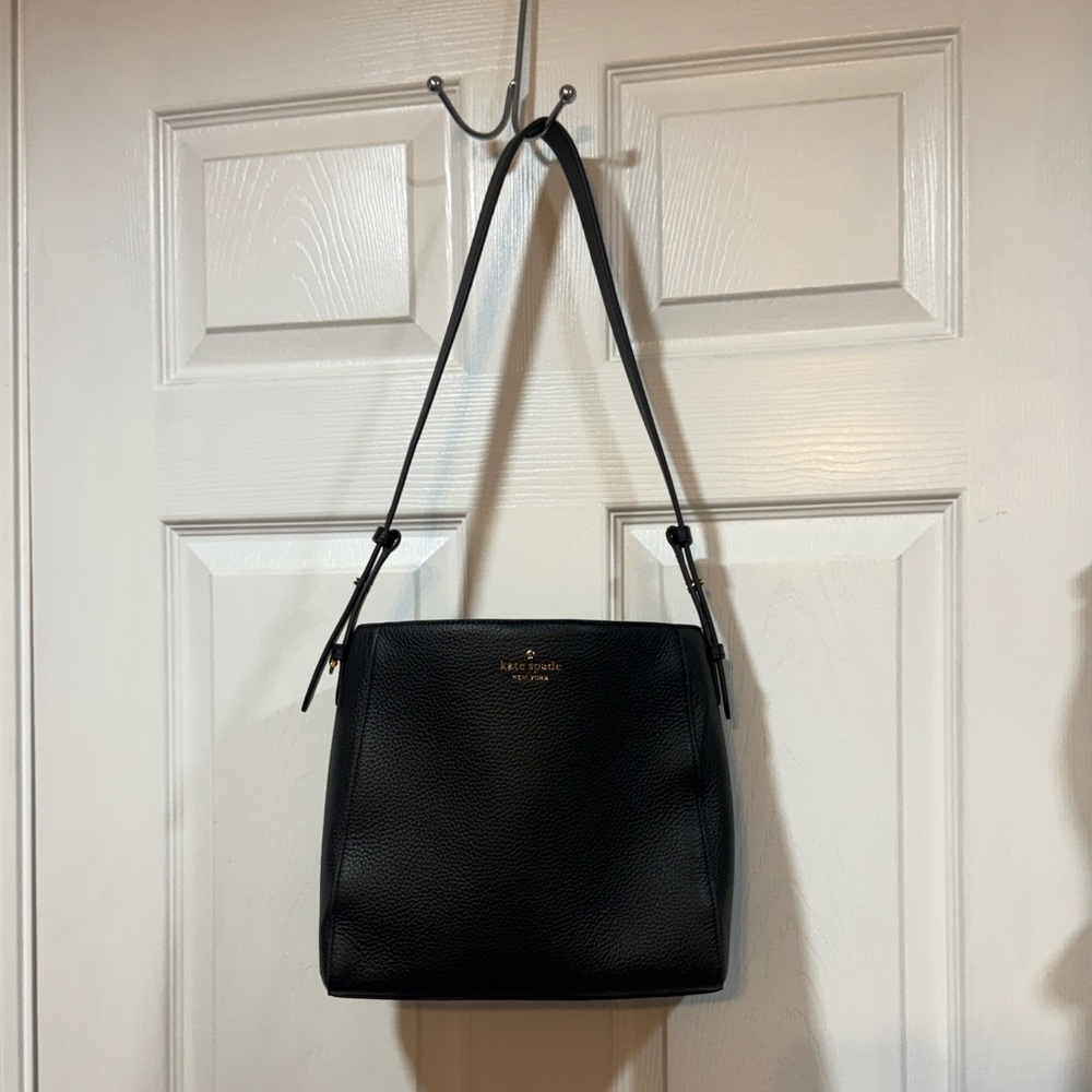 Kate Spade Black Textured Shoulder Bag